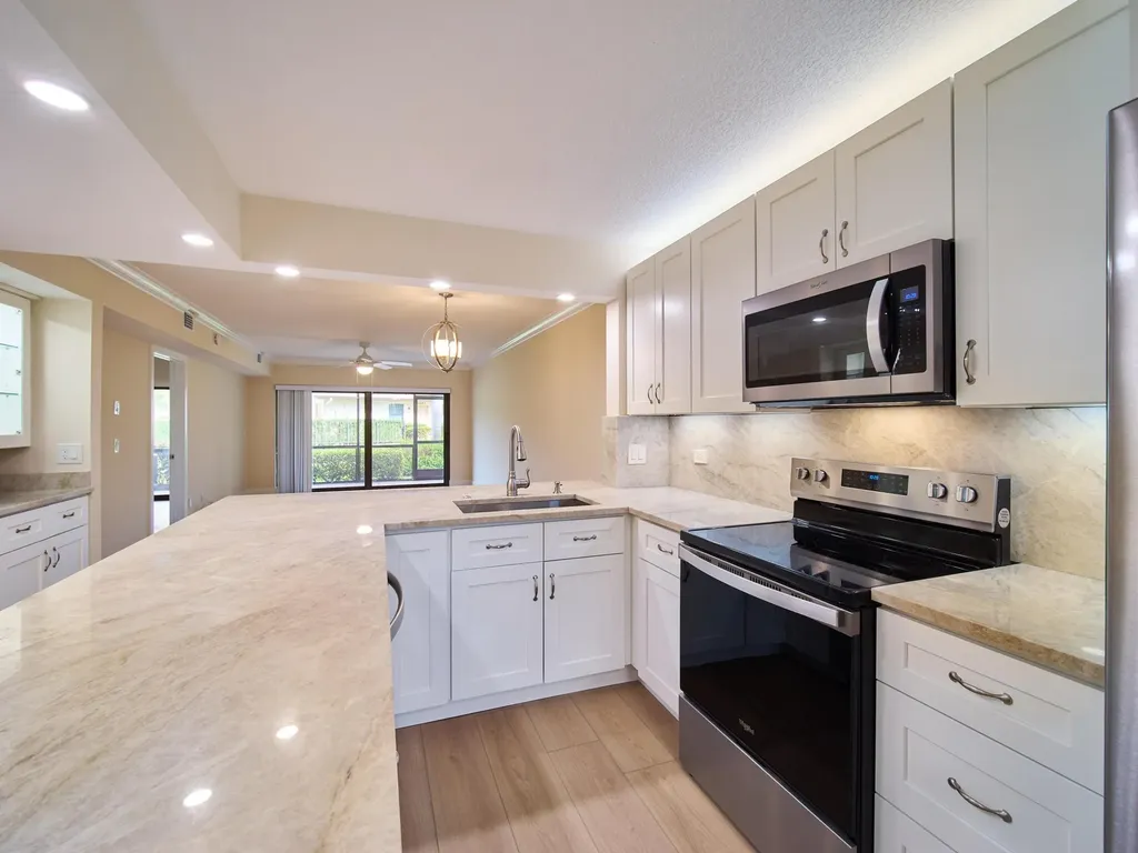 1101 Pinecrest Circle Jupiter FL 33458