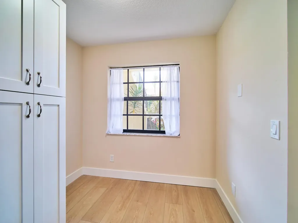 1101 Pinecrest Circle Jupiter FL 33458