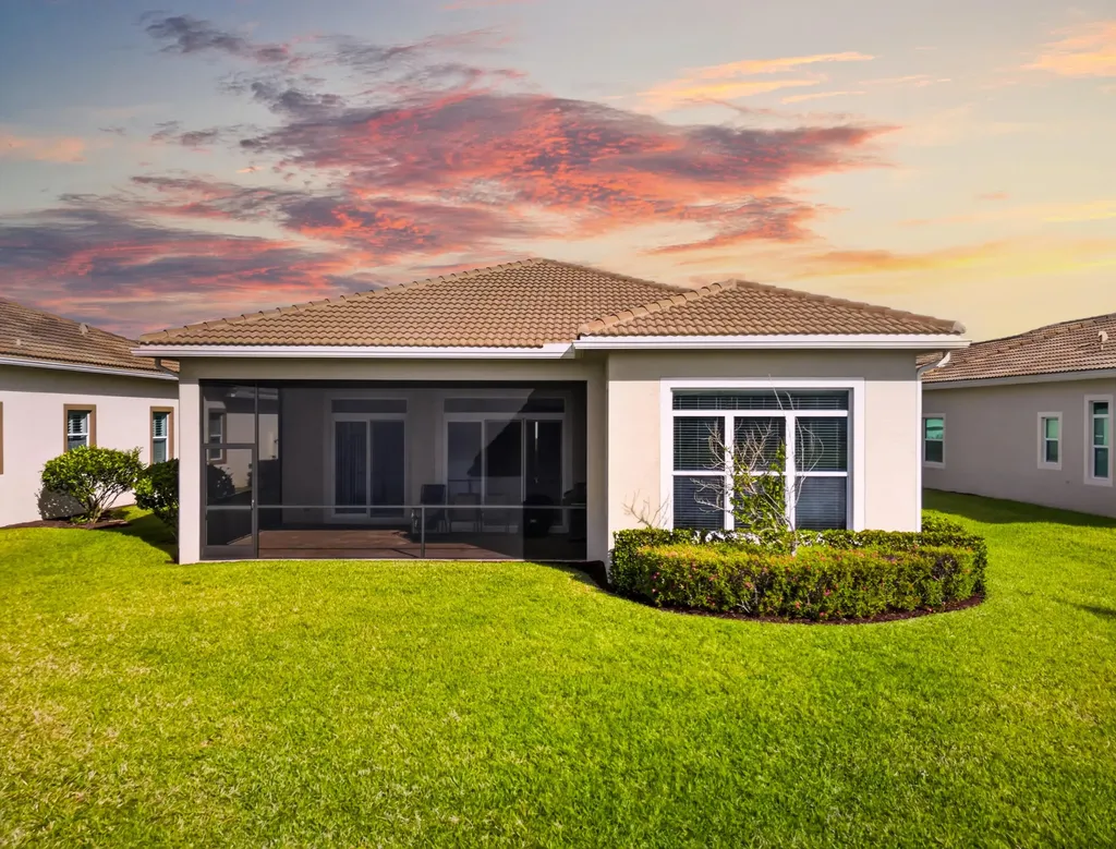 8695 SW Carrara Way Port St Lucie FL 34987