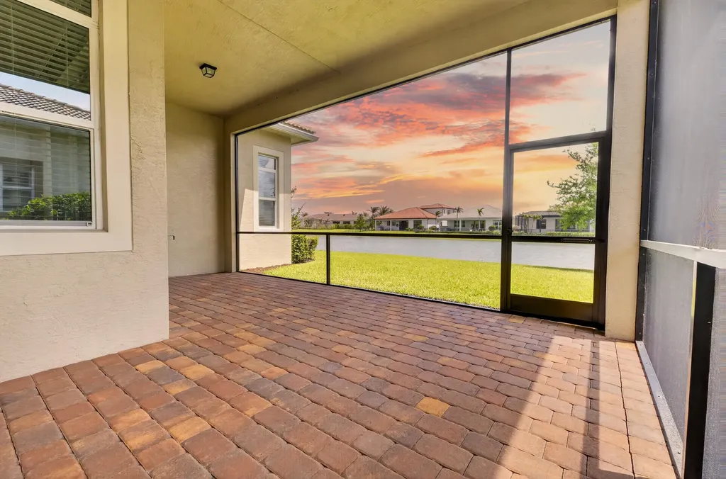 8695 SW Carrara Way Port St Lucie FL 34987