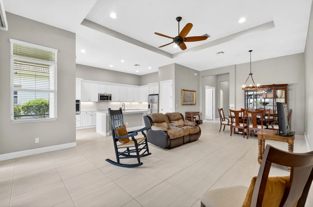 8695 SW Carrara Way Port St Lucie FL 34987