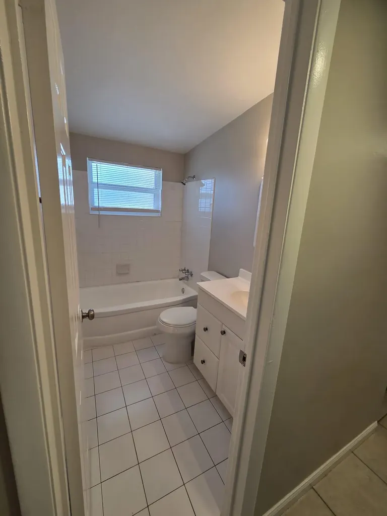 3818 Everglades Road Palm Beach Gardens FL 33410