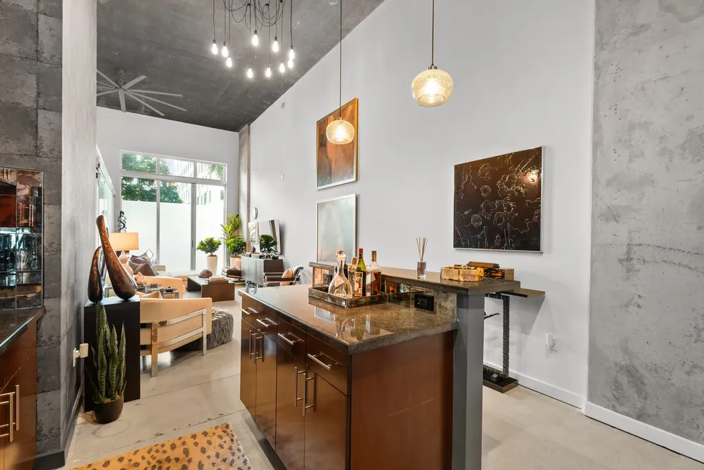 300 S Australian Avenue West Palm Beach FL 33401