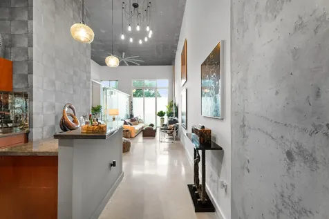 300 S Australian Avenue West Palm Beach FL 33401