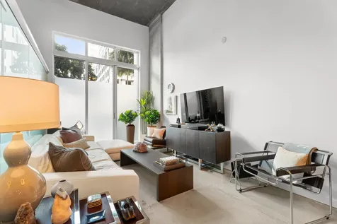 300 S Australian Avenue West Palm Beach FL 33401
