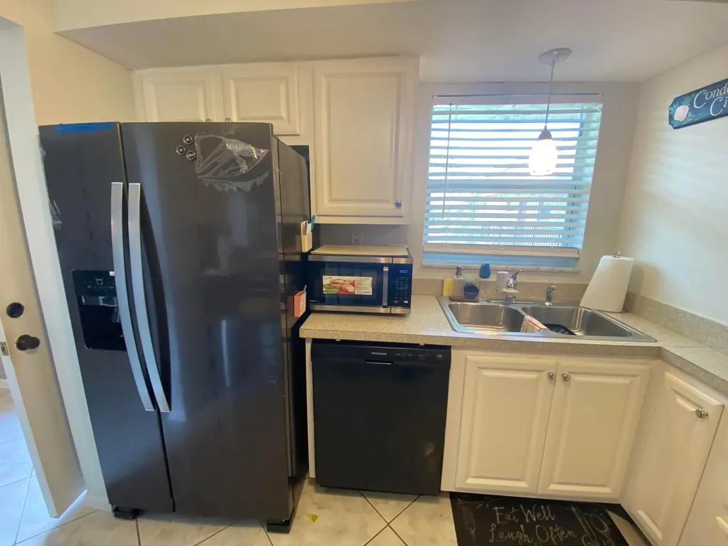 715 Lori Drive Palm Springs FL 33461
