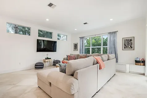 141 Gregory Place West Palm Beach FL 33405