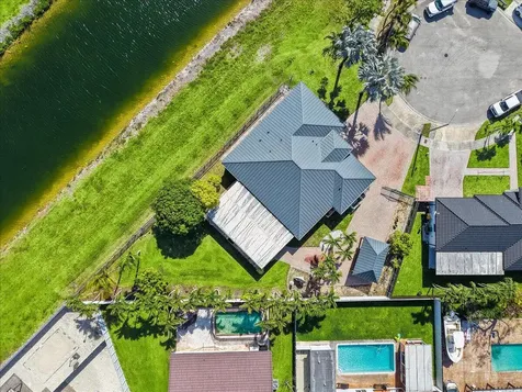 20300 SW 129th Place Miami FL 33177