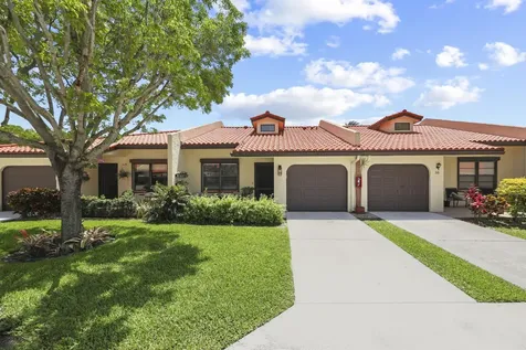 39 Bethesda Park Circle Boynton Beach FL 33435
