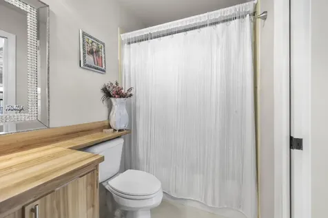 39 Bethesda Park Circle Boynton Beach FL 33435
