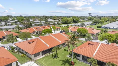 39 Bethesda Park Circle Boynton Beach FL 33435