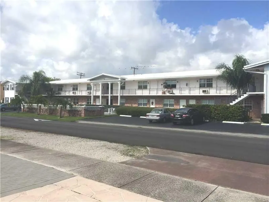 2701 Middle River Drive Fort Lauderdale FL 33306