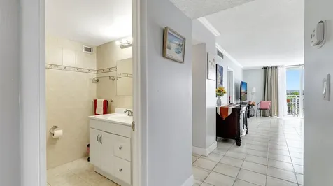 427 Golden Isle Drive Hallandale Beach FL 33009