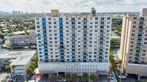 427 Golden Isle Drive Hallandale Beach FL 33009