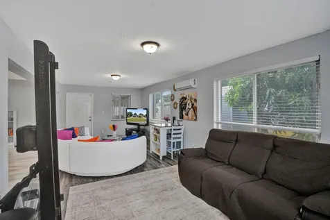 2320 NW 191st Terrace Miami Gardens FL 33056