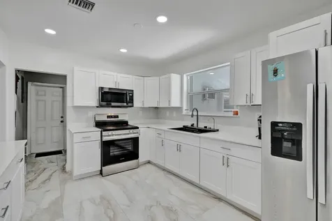 2320 NW 191st Terrace Miami Gardens FL 33056
