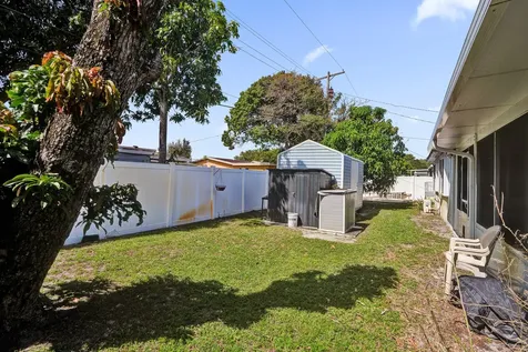 2320 NW 191st Terrace Miami Gardens FL 33056