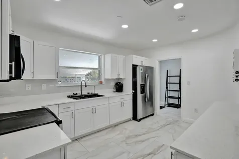 2320 NW 191st Terrace Miami Gardens FL 33056