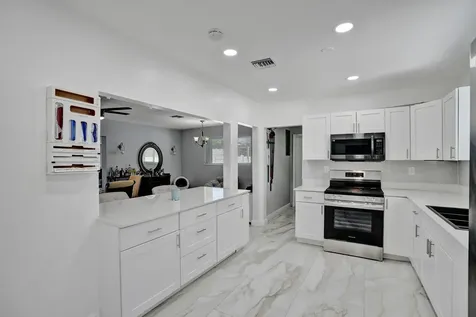 2320 NW 191st Terrace Miami Gardens FL 33056