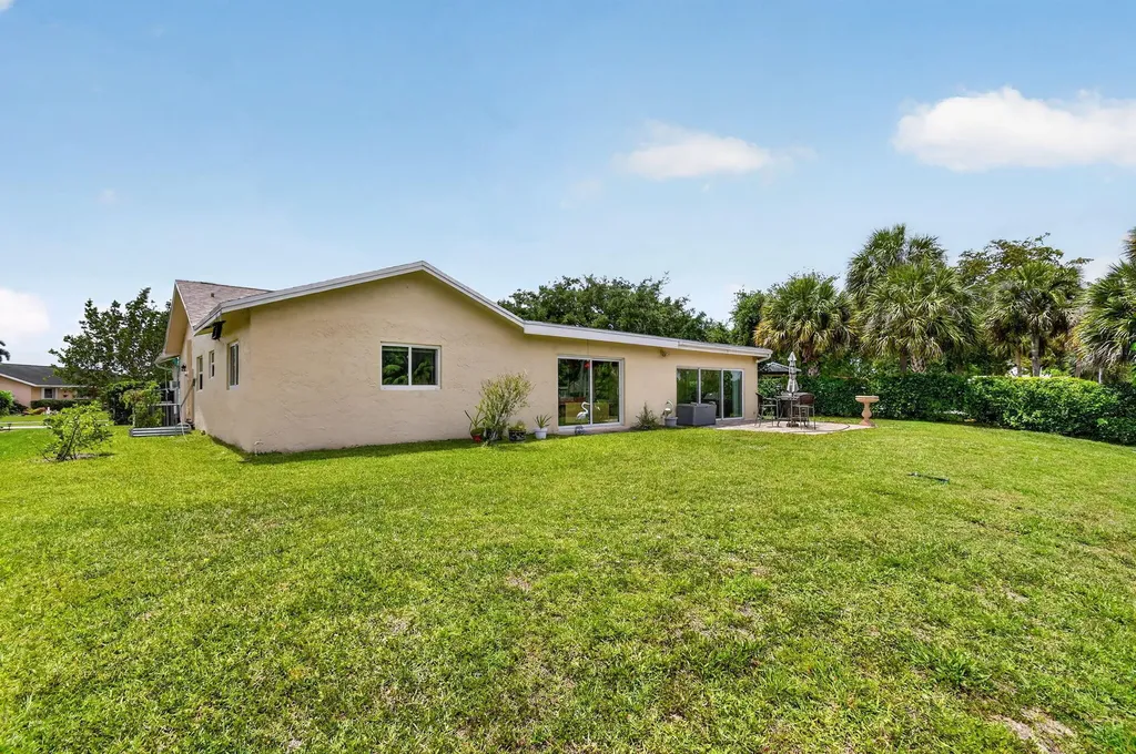 1262 Essex Drive Wellington FL 33414
