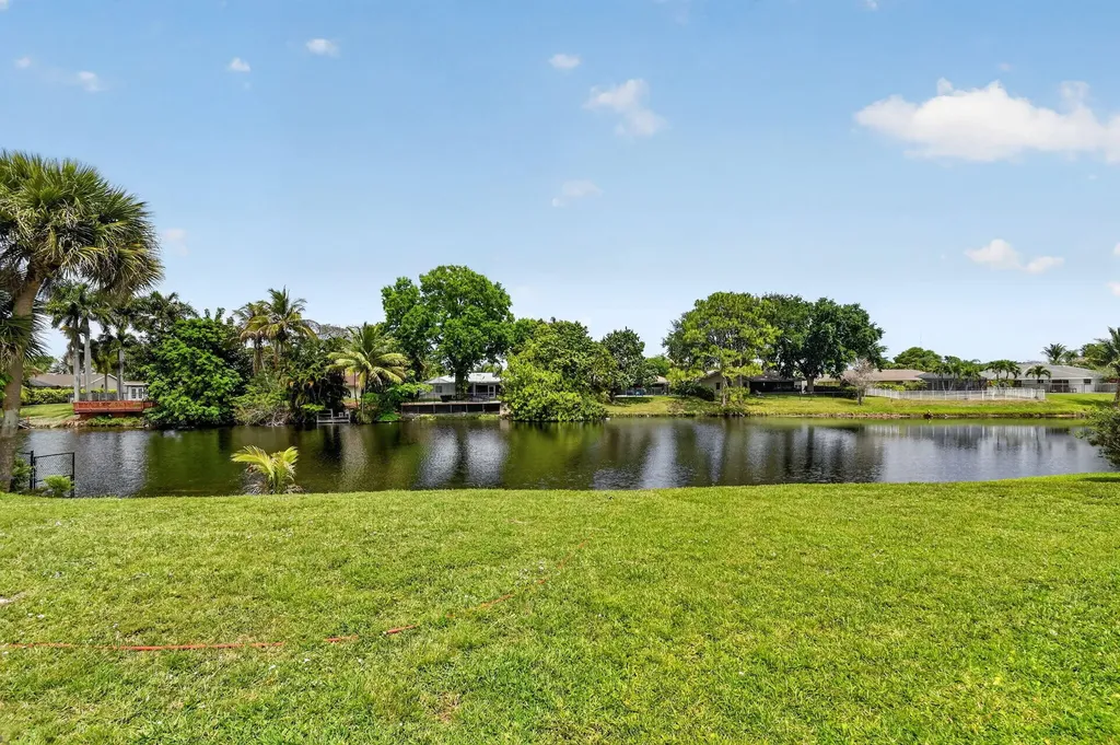 1262 Essex Drive Wellington FL 33414