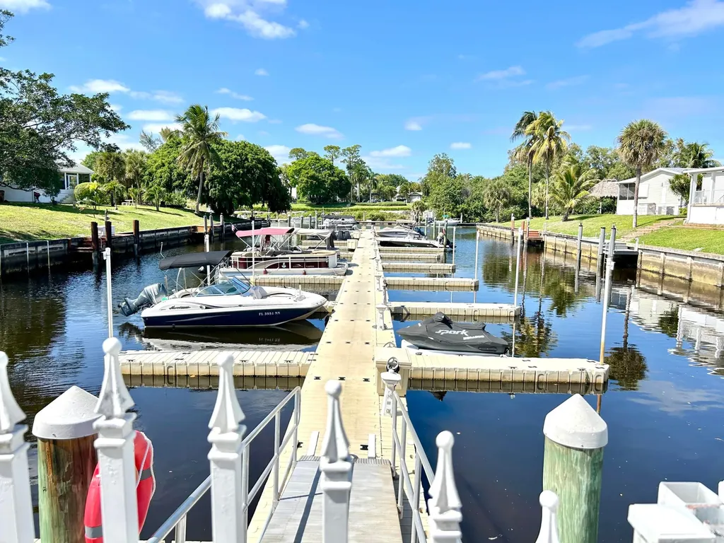 312 Hibiscus Drive Deerfield Beach FL 33442