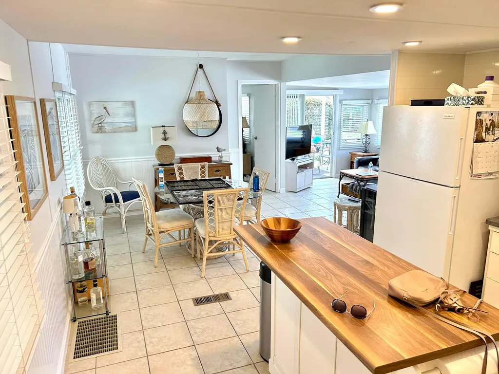 312 Hibiscus Drive Deerfield Beach FL 33442