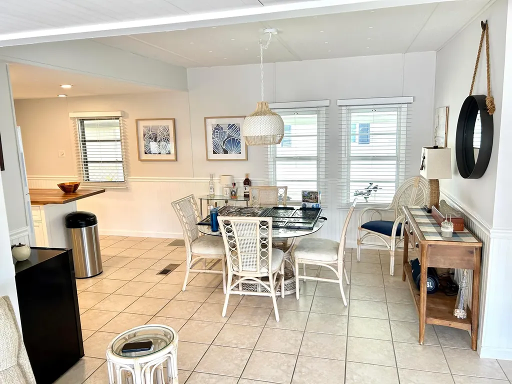 312 Hibiscus Drive Deerfield Beach FL 33442