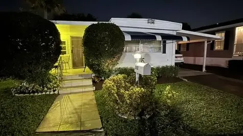 312 Hibiscus Drive Deerfield Beach FL 33442