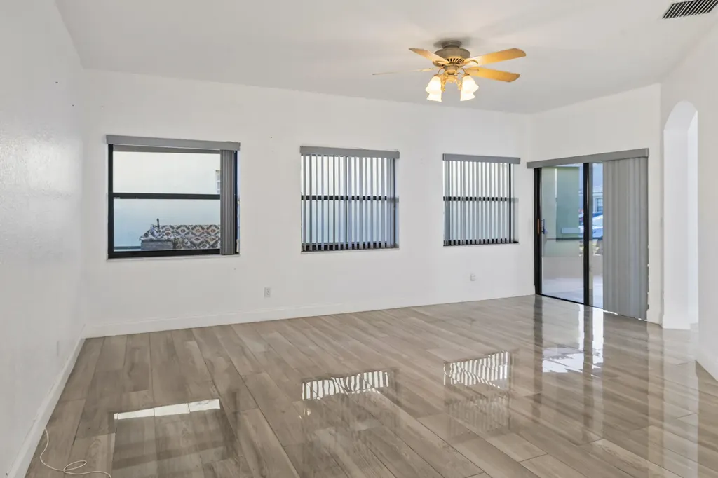 3471 NW 112th Avenue Coral Springs FL 33065