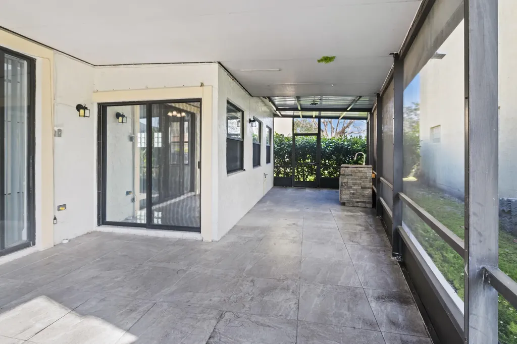 3471 NW 112th Avenue Coral Springs FL 33065