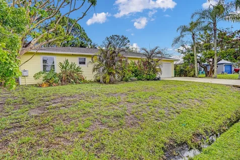 1673 SW Gemini Lane Port St Lucie FL 34984