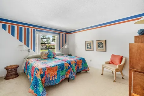 8320 Casa Del Lago Boca Raton FL 33433
