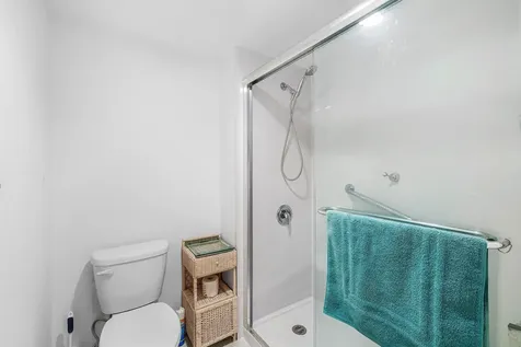 8320 Casa Del Lago Boca Raton FL 33433