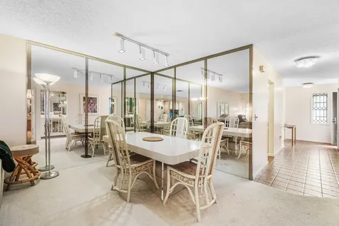 8320 Casa Del Lago Boca Raton FL 33433