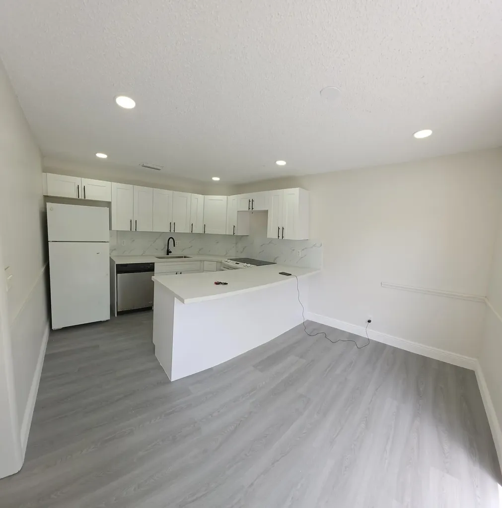 4339 Willow Pond Road West Palm Beach FL 33417