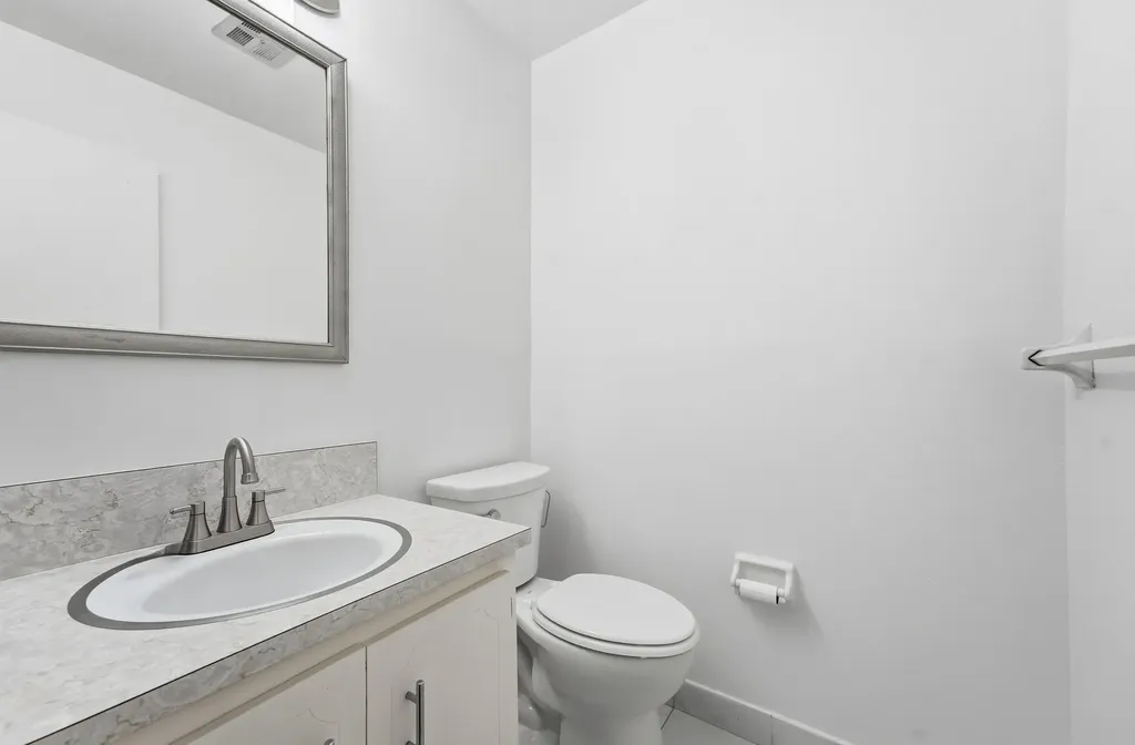 355 Main Boulevard Boynton Beach FL 33435