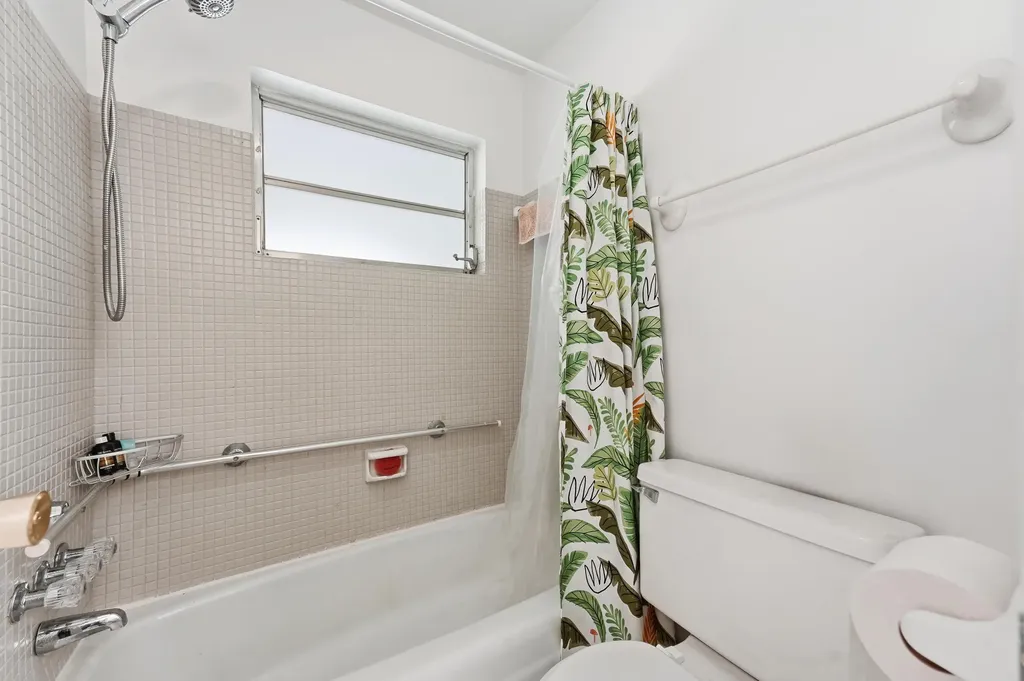355 Main Boulevard Boynton Beach FL 33435