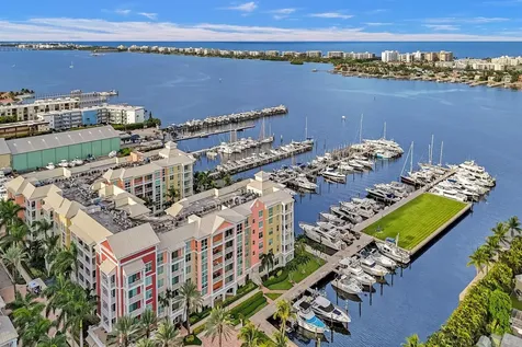 804 E Windward Way Lantana FL 33462