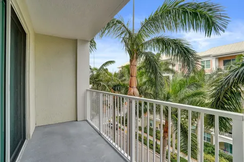 804 E Windward Way Lantana FL 33462