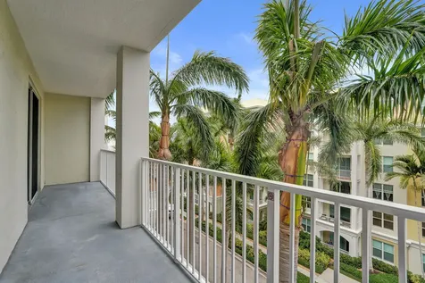 804 E Windward Way Lantana FL 33462