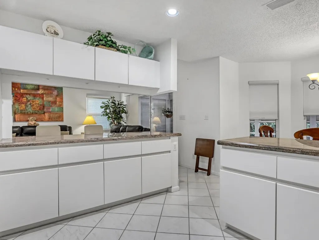 712 Golf Court Delray Beach FL 33445
