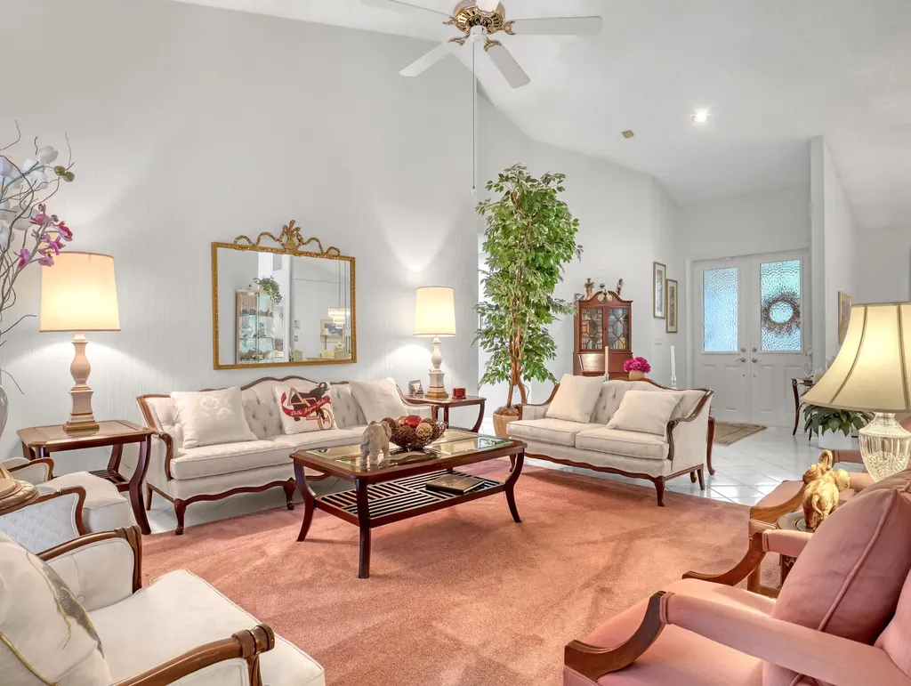 712 Golf Court Delray Beach FL 33445