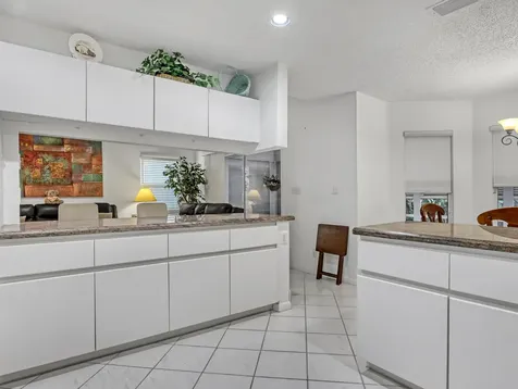 712 Golf Court Delray Beach FL 33445