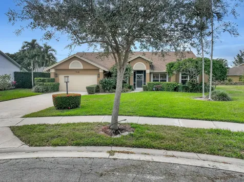 712 Golf Court Delray Beach FL 33445