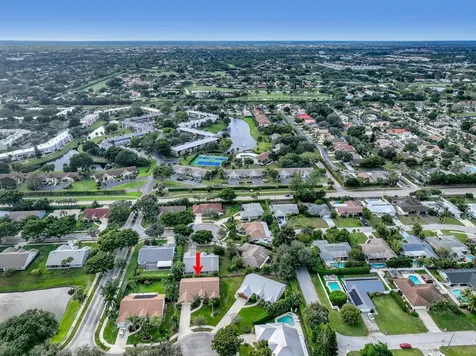 712 Golf Court Delray Beach FL 33445