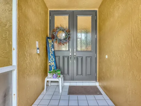 712 Golf Court Delray Beach FL 33445