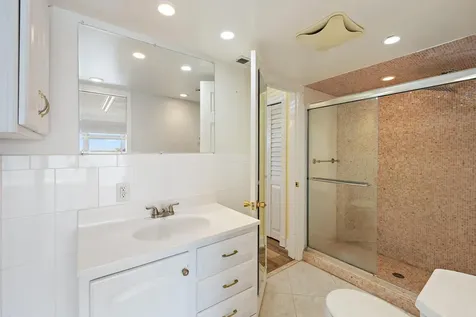 400 Wilma Circle Riviera Beach FL 33404