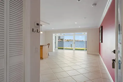 400 Wilma Circle Riviera Beach FL 33404