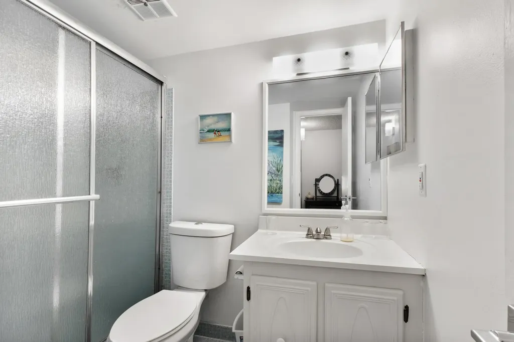 20 Abbey Lane Delray Beach FL 33446